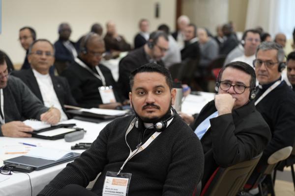 Pastors listen at synod meeting