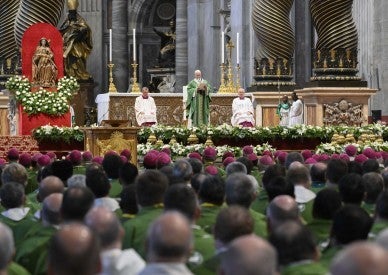 Catholics must build a more humble church, seeking truth together, pope says