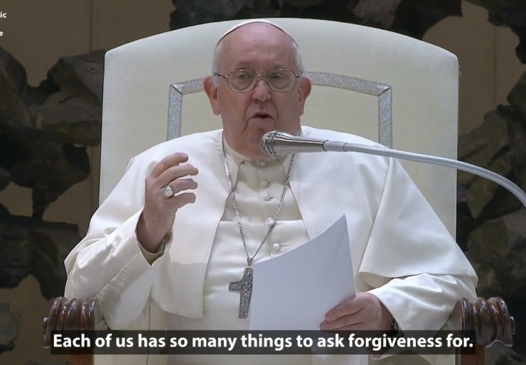 Pope: Never tire of asking God's forgiveness