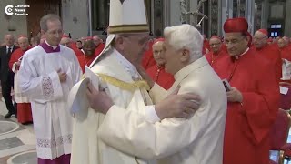 Pope Francis praises the late Pope Benedict XVI