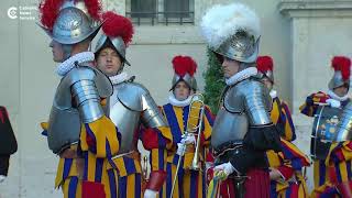 23 new Swiss Guards vow to protect pope
