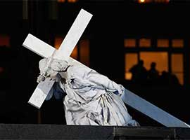 An actor portrays Jesus in the Stations of the Cross during World Youth Day 2014=3 in Rio de Janeiro. CNS photo/Paul Haring