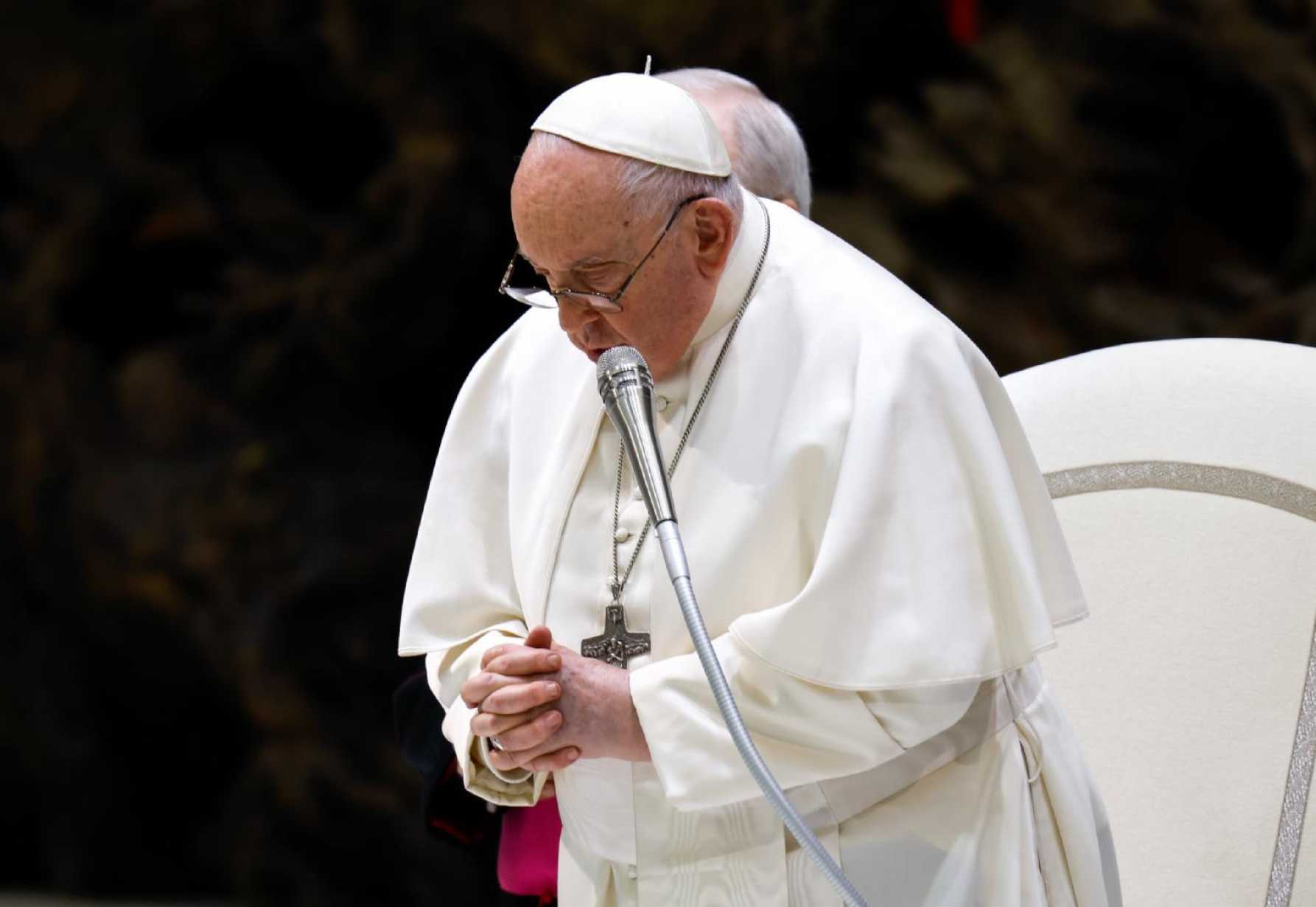 Laziness is a symptom of 'acedia,' a dangerous vice, pope says