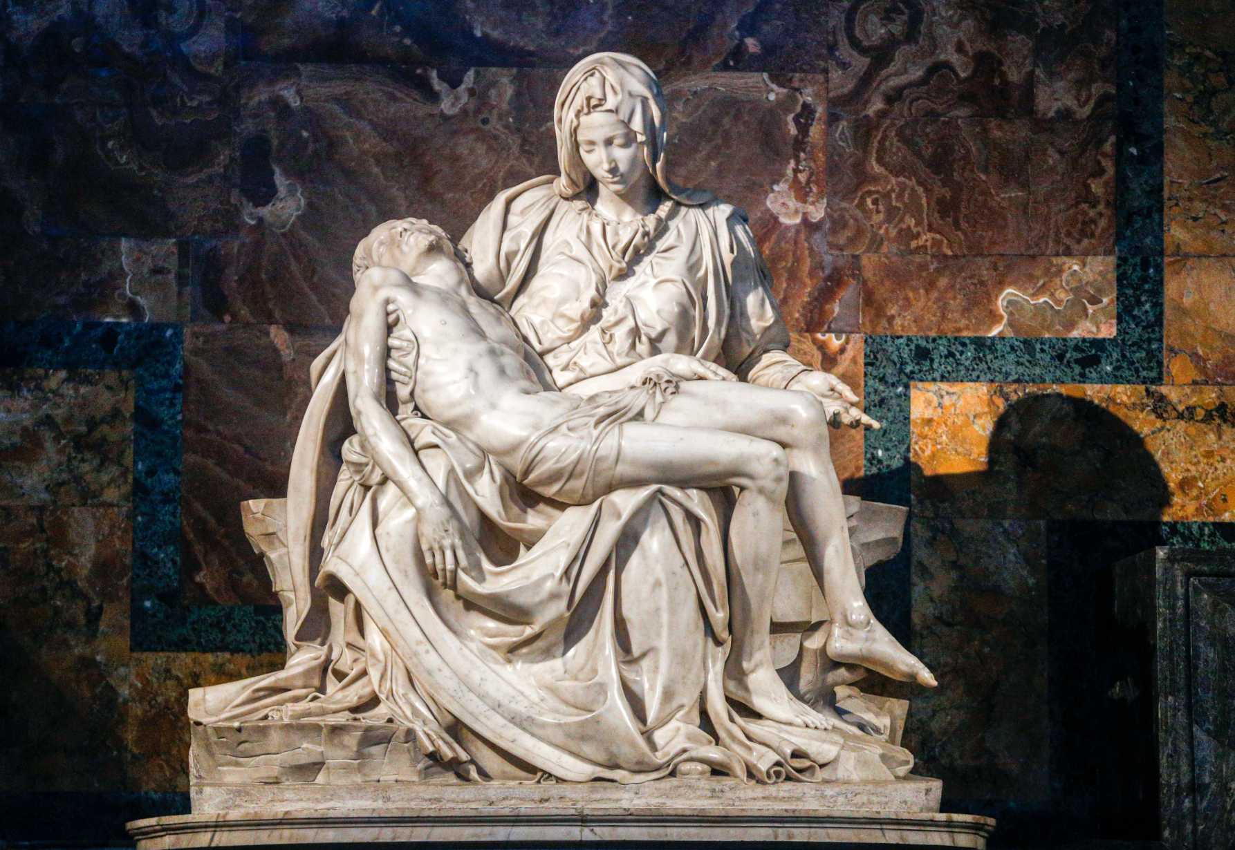 Michelangelo's Pieta' getting new high-security barrier before Jubilee Year
