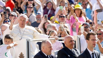 Pope preparing document on Sacred Heart of Jesus to renew church, world