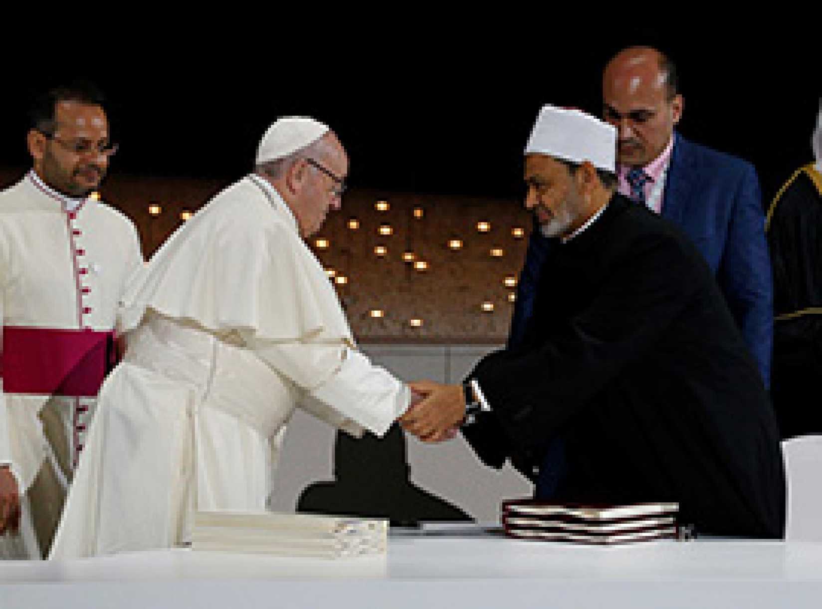 Pope Francis Co-Signs Document on Human Fraternity with Grand Imam of Al-Azhar