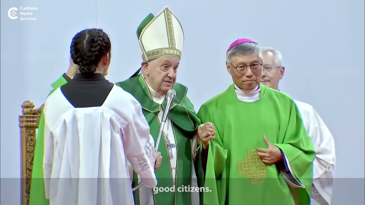 In Mongolia, Pope Francis sends greeting to Chinese Catholics